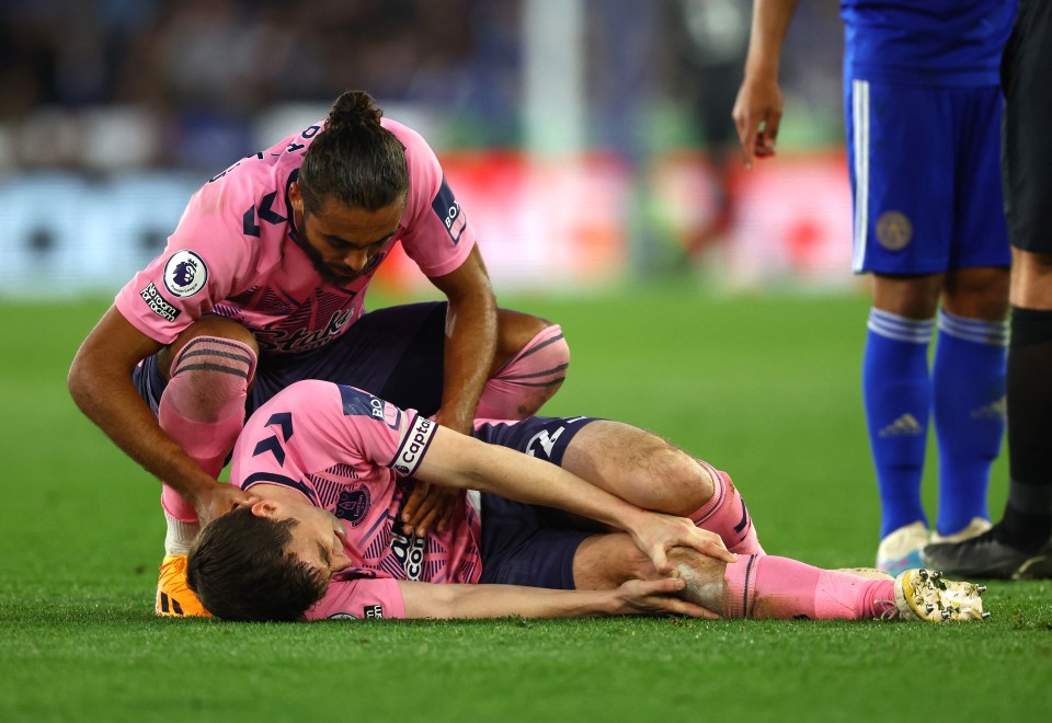 Seamus Coleman was clearly in a lot of distress on the pitch at the King Power after jarring his knee