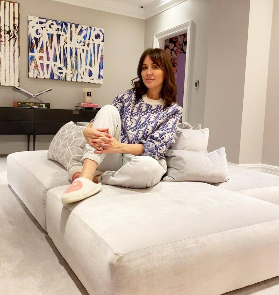 Sheree Murphy proudly shares photos of her beautifully decorated home