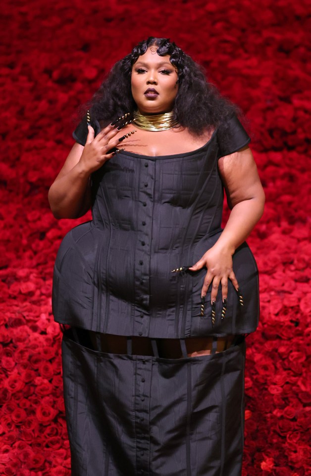 NEW YORK, NEW YORK - MAY 02: (Exclusive Coverage) Lizzo attends The 2022 Met Gala Celebrating "In America: An Anthology of Fashion" at The Metropolitan Museum of Art on May 02, 2022 in New York City. (Photo by Matt Winkelmeyer/MG22/Getty Images for The Met Museum/Vogue )