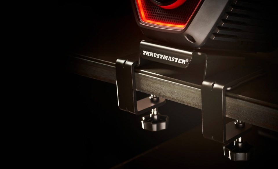 The new Thrustmaster attaches without the need for screws.