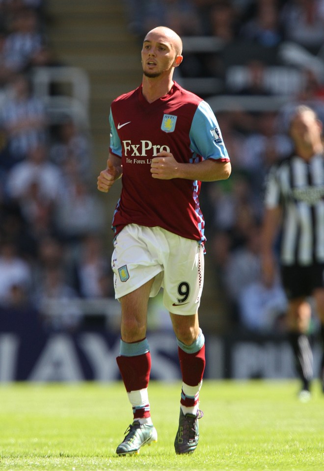 Ex-Aston Villa ace Ireland organises regular kickabouts in Cheshire