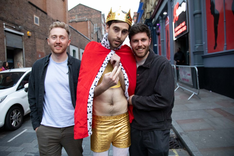 A lad out in Liverpool for his stag do had a royal theme to his outfit