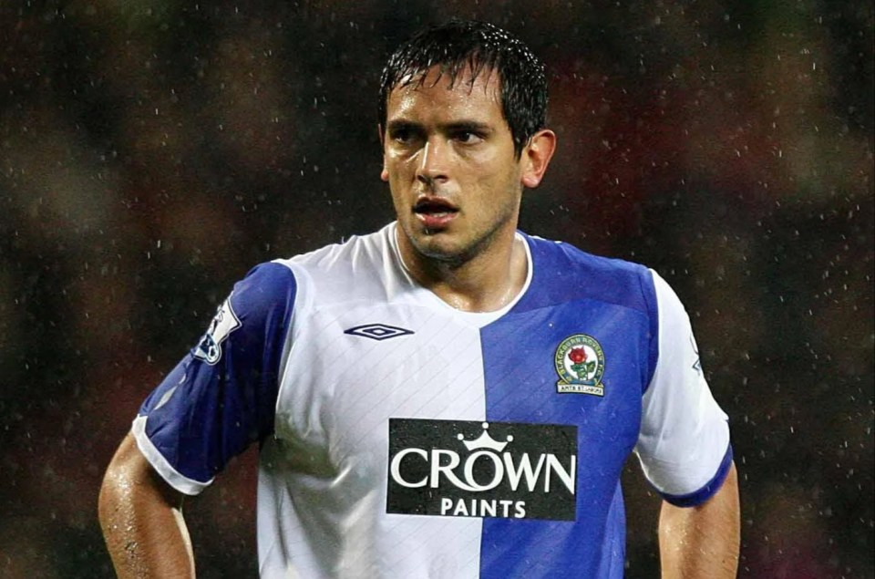 The club also had former Blackburn and Man City striker Roque Santa Cruz