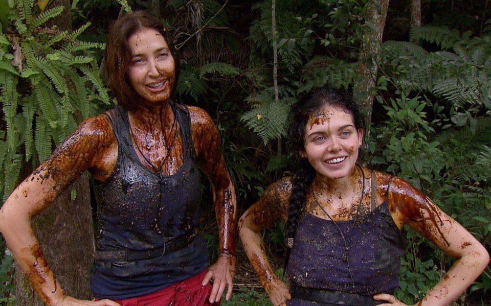 Lisa with Scarlett Moffatt on I’m A Celebrity in 2016