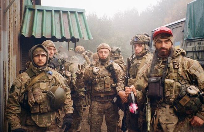 The 'Kayfariki Group' are a coalition of hooligans fighting against Russia