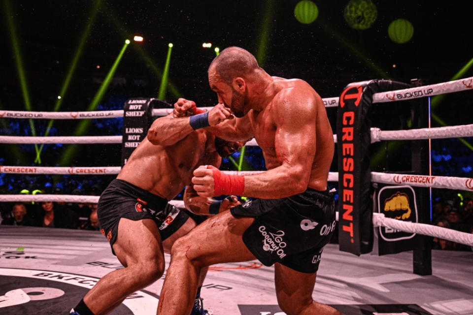 Chad Mendes, left, was beaten by Eddie Alvarez