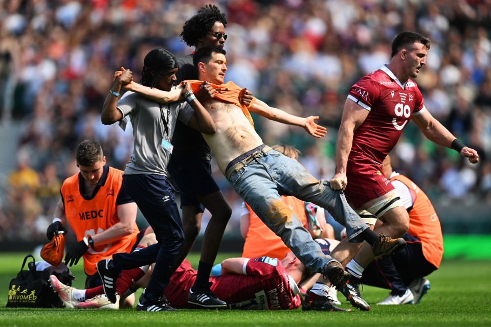 And were eventually caught by stewards and Sale star Tom Curry