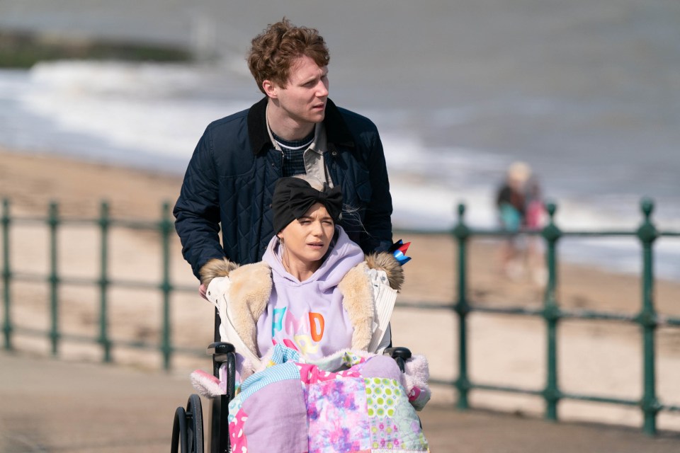 And Jay decides to take her out for a day at the seaside