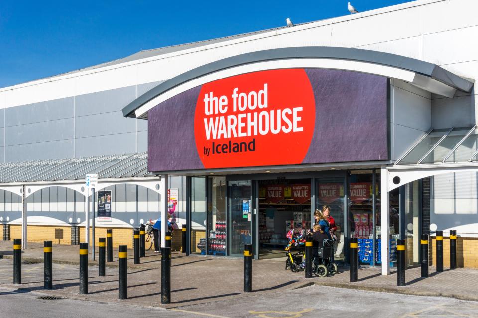 Savvy shoppers are sprinting to Iceland's The Food Warehouse, desperate to get their hands on leftover luxury Christmas meat that's been slashed down to only 50p