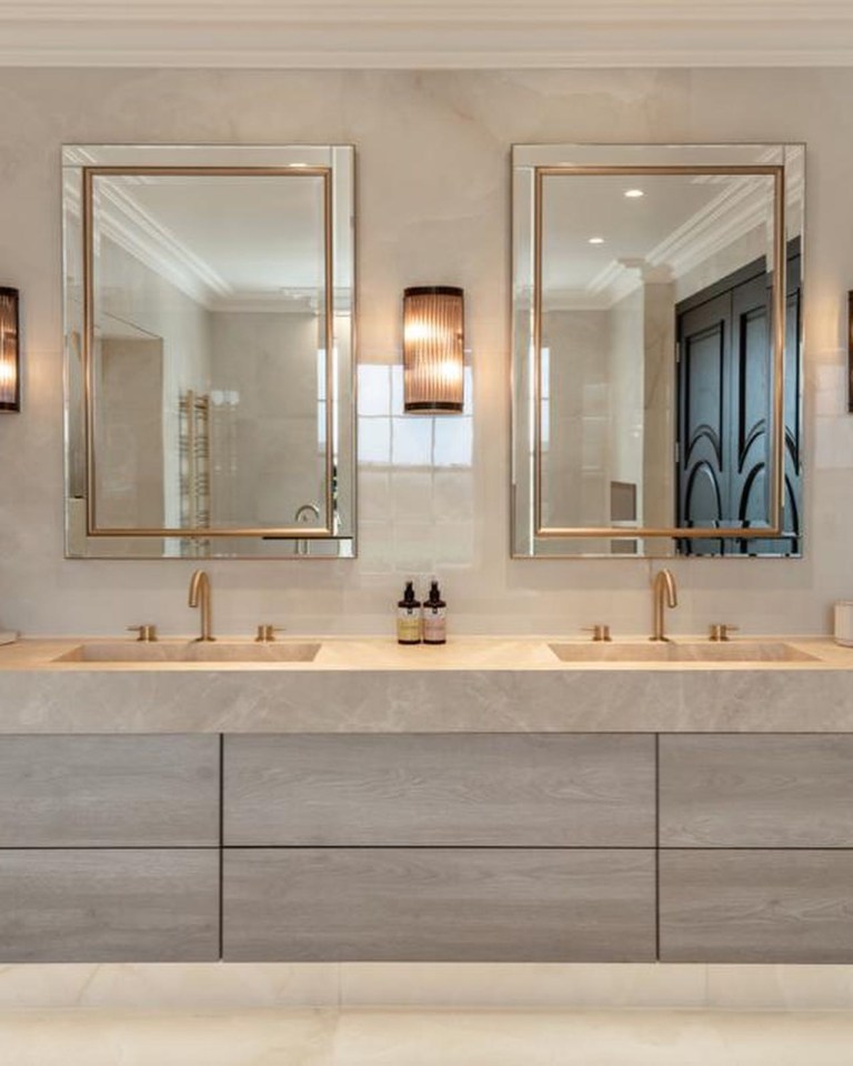 The bathroom follows a simple and stylish interior