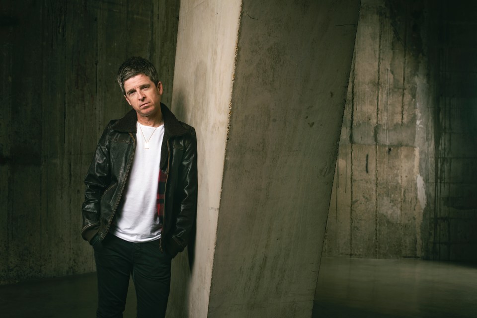 Noel Gallagher has revealed how writing his new record helped him get through the pain of his divorce