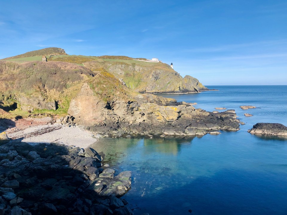 The island has beaches as well as viewing points and walking paths