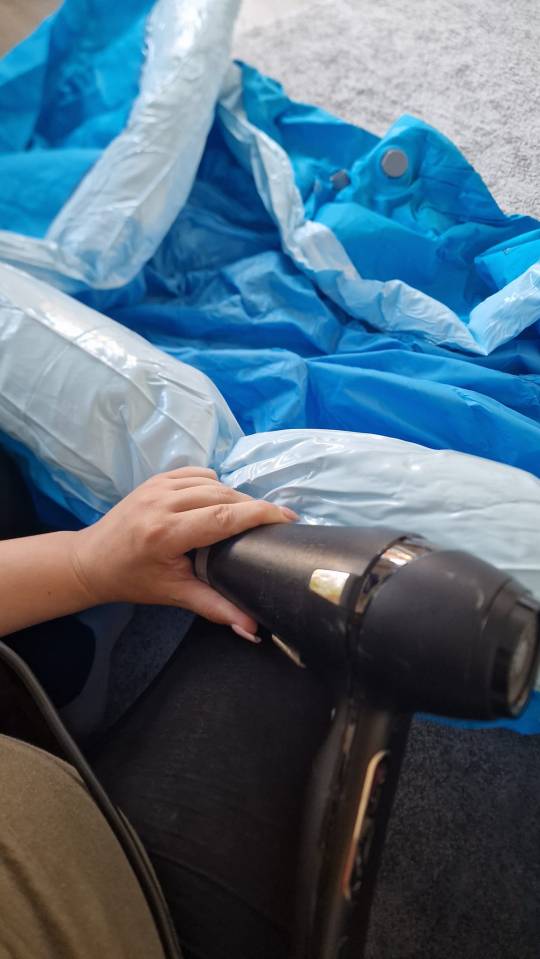 A savvy mum revealed a clever hack to blow up your paddling pools and inflatables in seconds