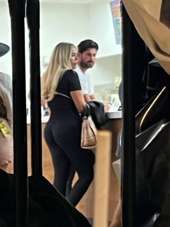 Dan was recently spotted at Malaga airport looking very cosy with Instagram model Hannah Rally after a break in Marbella