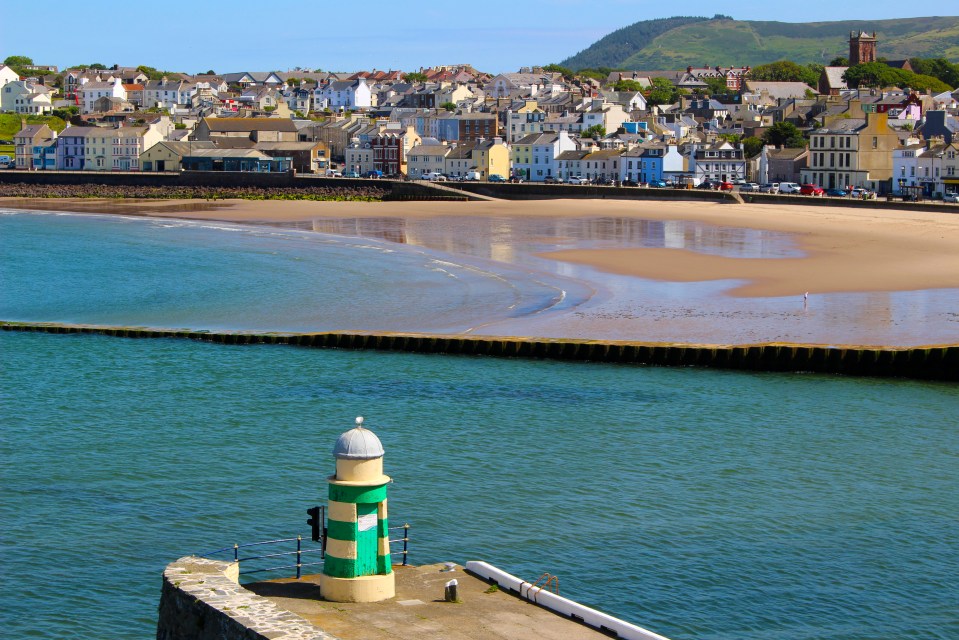 The island has lots of beaches for visitors to enjoy, including Ramsey beach