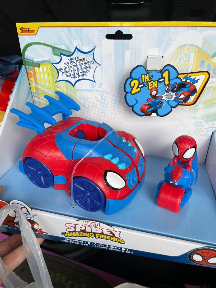 The savvy shopper also got her hands on the Spidey vehicle for a heavily discounted price