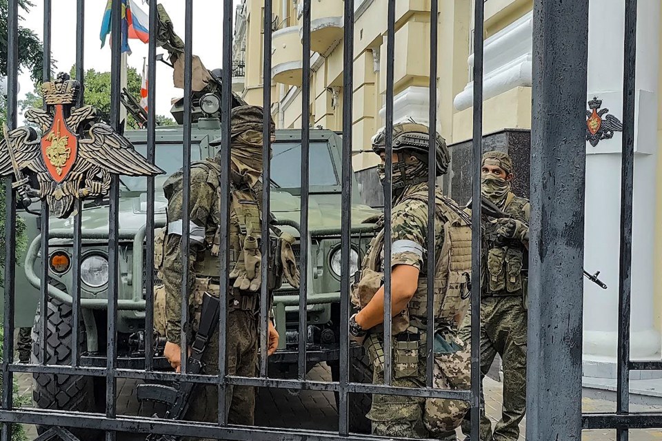 Wagner group mercenaries took over the Russian city of Rostov