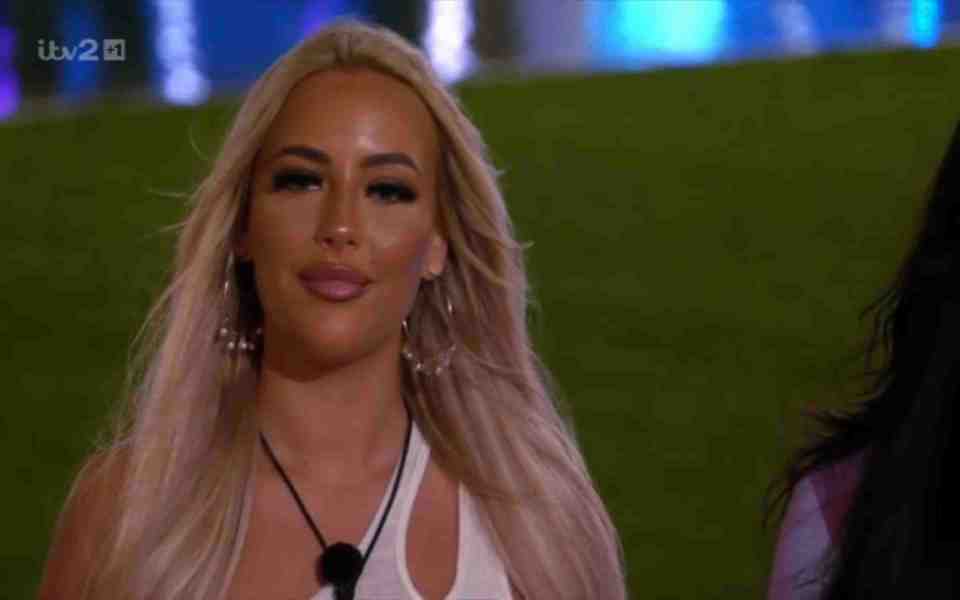 Viewers were left complaining after suggesting Jess Harding 'bullied' Molly