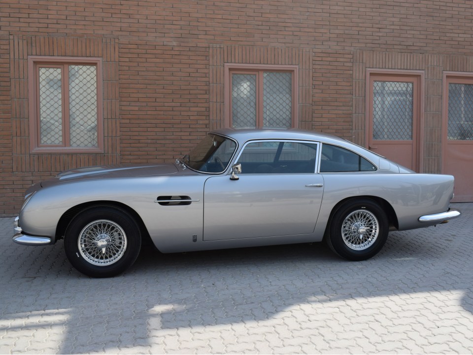 The Aston Martin DB5 is one of the most famous cars in the world due to its appearance in James Bond movies