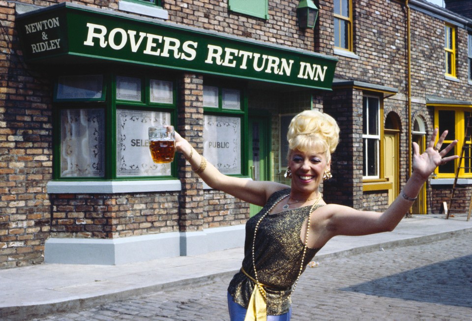 Editorial use only..Mandatory Credit: Photo by ITV/Shutterstock (7870109dq)..Julie Goodyear as Bet Lynch..'Coronation Street' TV series - 1985..Coronation Street is a long running Television soap opera set in the fictional North of England town of Weatherfield. Created by Tony Warren. First broadcast on December 9th, 1960. Produced by ITV Granada.