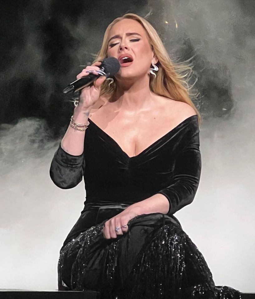 Adele got candid at a recent Las Vegas show, revealing she'd suffered from jock itch after sitting in sweaty Spanx