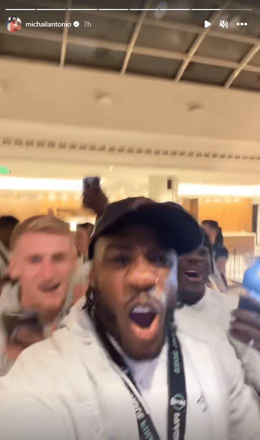 Michail Antonio shared footage of him singing with fans and team-mates