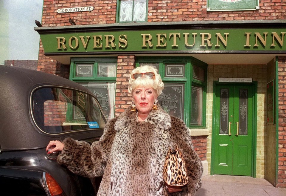 Coronation Street icon Julie Goodyear has dementia