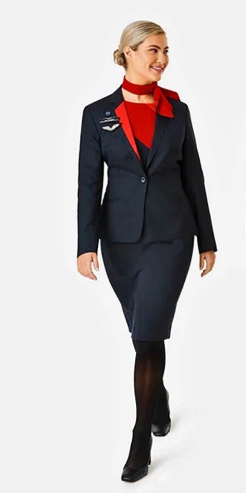 Airline Qantas is allowing female staff to ditch make-up as male employees can now wear it