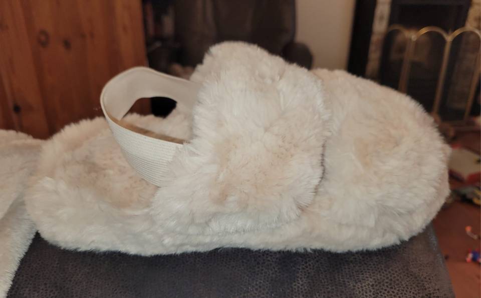 Fashion fans are raving about the brand new Ugg slipper dupes from Poundland