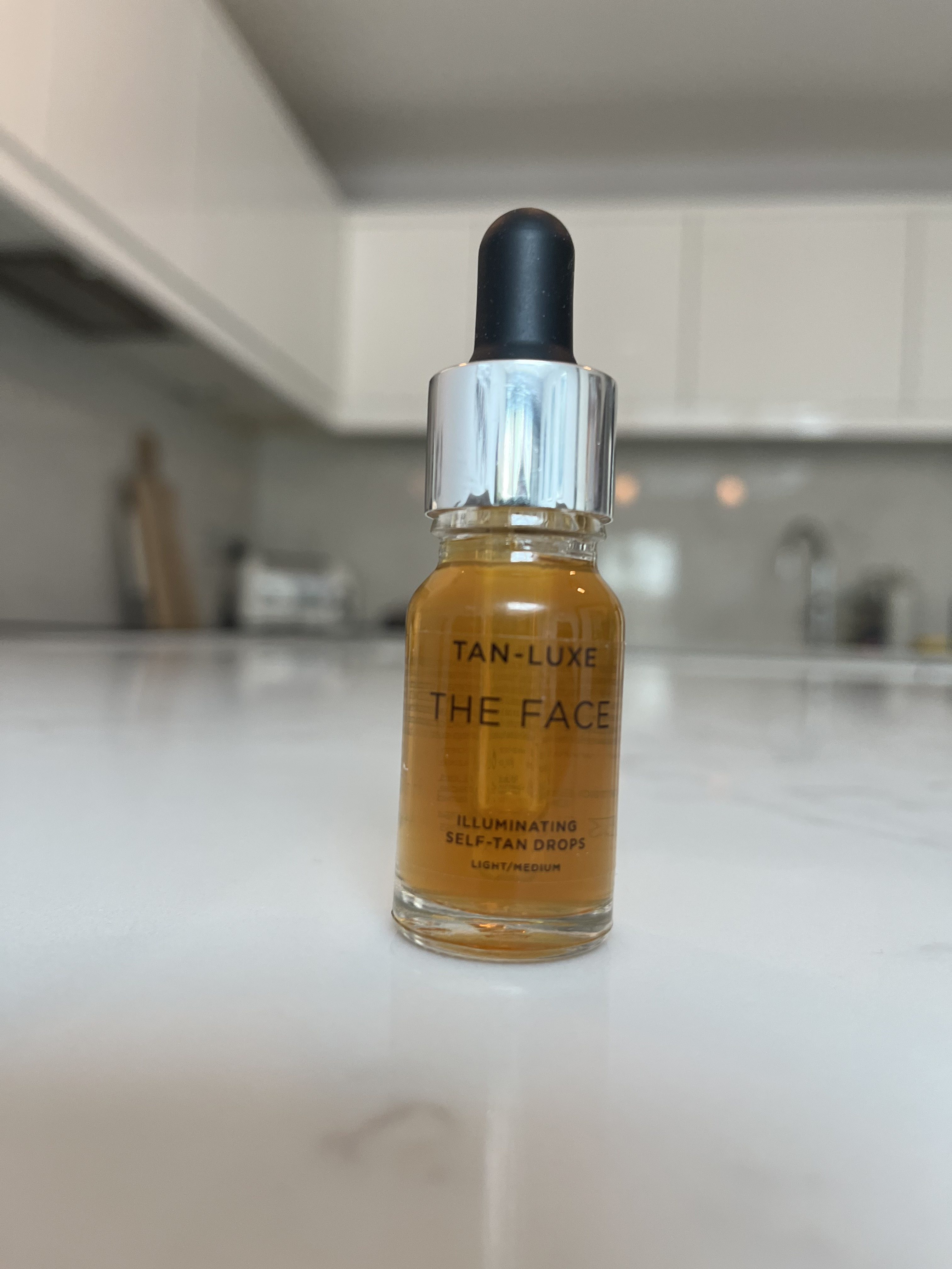 Tan Luxe The Face Illuminating Self-Tanning Drops