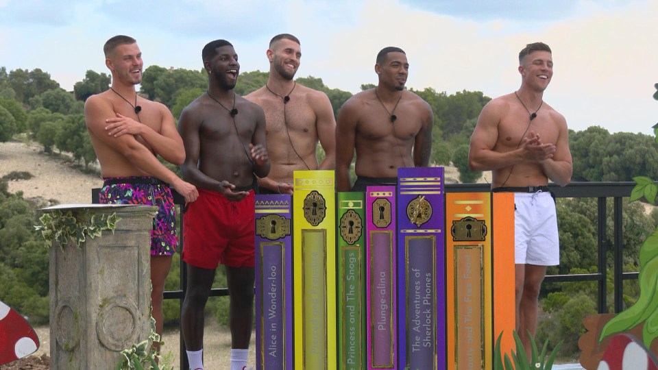 Love Island fans claim one hunk has a game plan