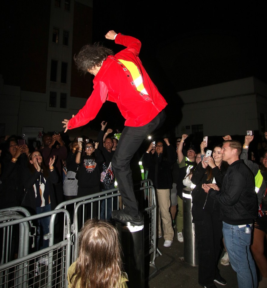 The Norwegian received a hero's welcome outside the venue