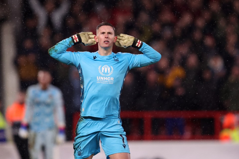 Dean Henderson is 'perplexed' by claims that he could stay at Man Utd