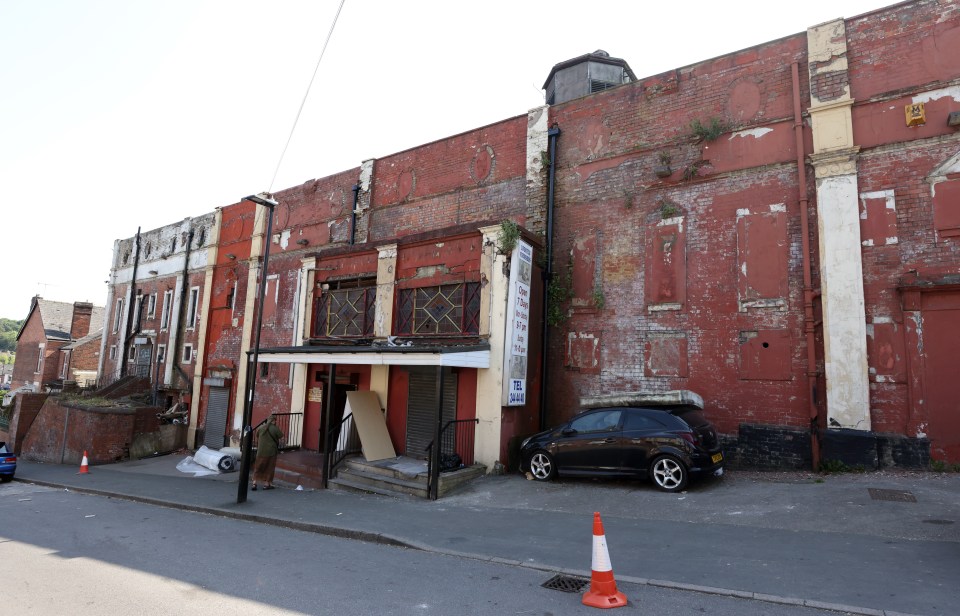 Lifestyle Furnishers, which served as the exterior of Millthorpe, has now fallen into disrepair