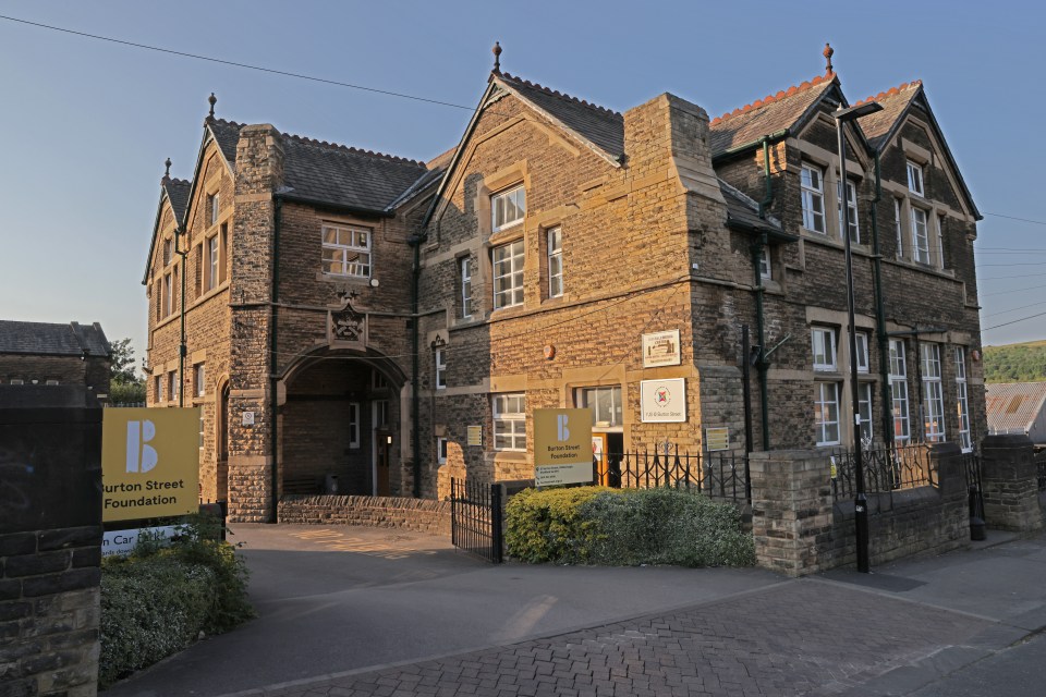 The interior job centre scenes were filmed at the old Langsett School, which now houses the Burton Street Foundation and Sheffield Boxing Centre