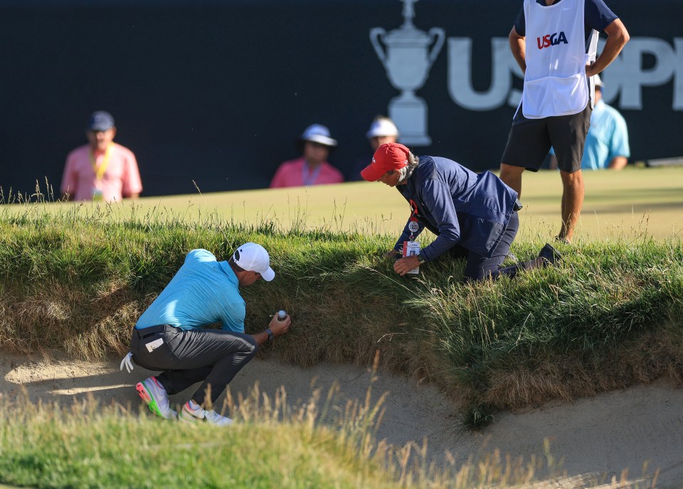 Rory McIlroy struggled to find his ball in the bunker at the 14th hole on the last day of the US Open and was then wrongly given a free drop