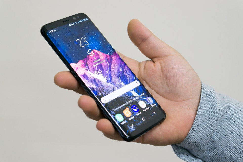 Every Samsung Galaxy phone is packed with clever tricks