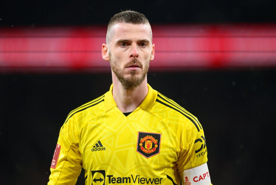 The Red Devils are waiting to see if David De Gea is staying