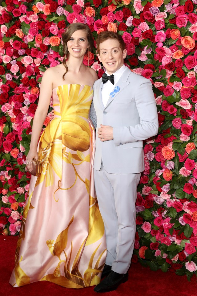 Ethan Slater and guest (Photo by Amy Sussman/WWD/Penske Media via Getty Images)