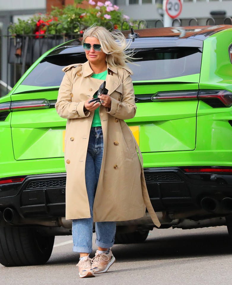 Kerry Katona was seen getting out of her £180,000 green Lamborghini Urus 4×4