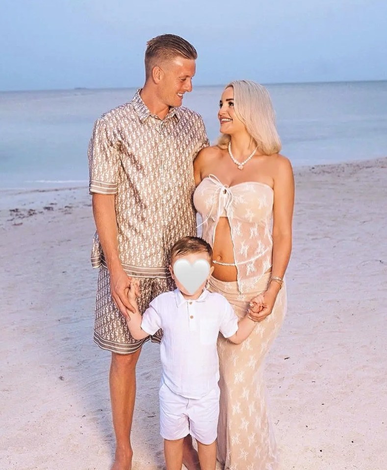 Jordan and Megan were joined by son Arlo for their baby reveal