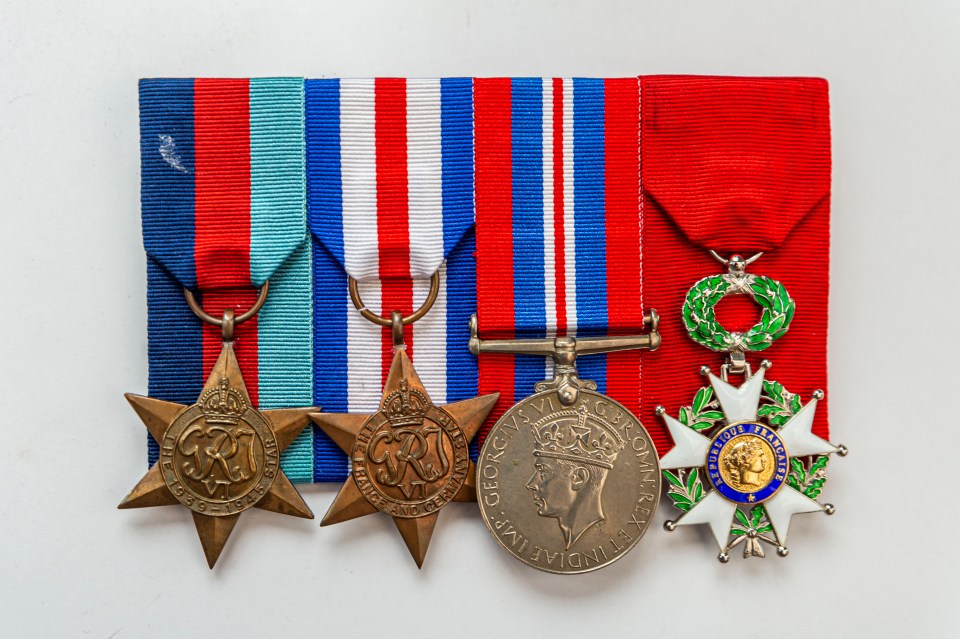 Deb said the situation made her dad feel like his medals are 'worthless'