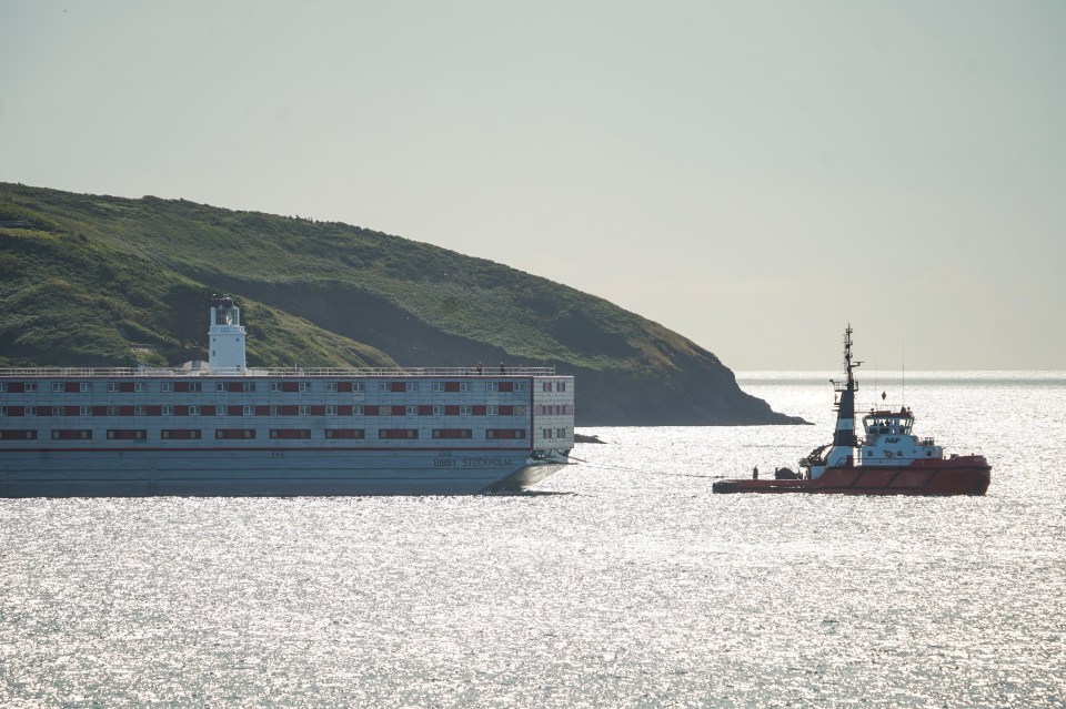 The barge will house 500 male migrants as they await deportation