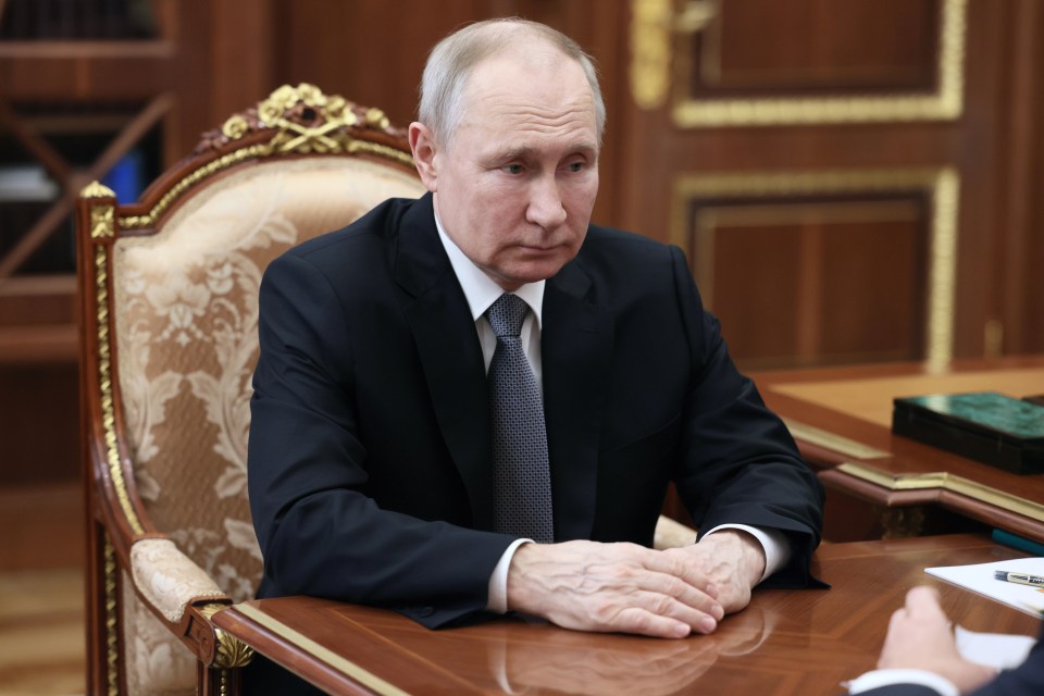 Putin reportedly undergoes treatment at the same clinic Prigozhin did