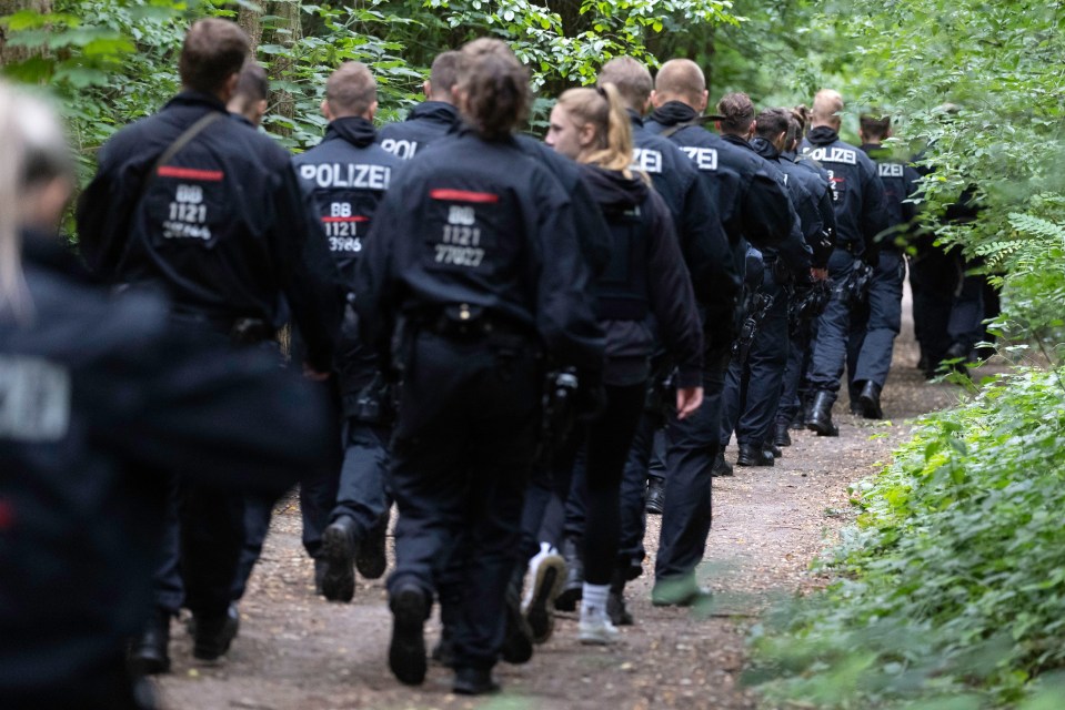 Hundreds of police officers scoured the area in southern Berlin for over 30 hours