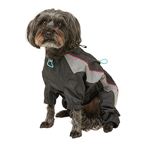 The 3 Peaks dog coat provides full body coverage