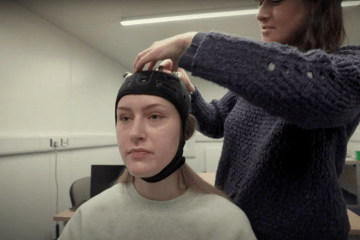 The helmet works by looking for changes to electrical activity in the brain