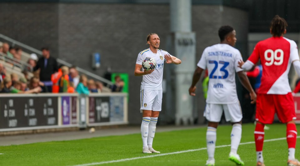 Ayling, 31, is ready for another season in the Championship