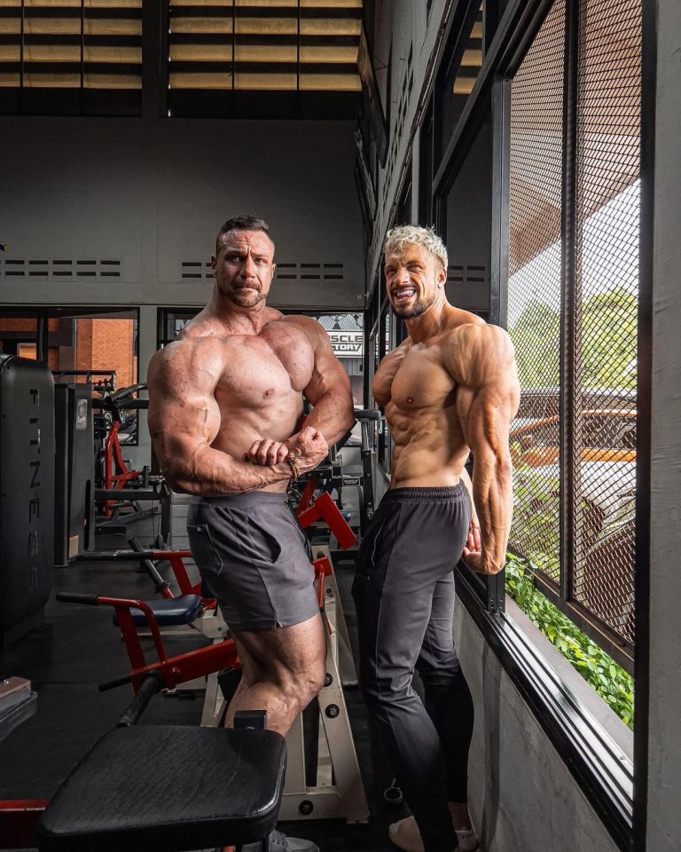 His friend and gym partner Noel Deyzel paid tribute to the bodybuilder