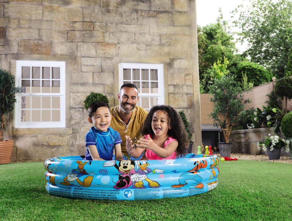 This inflatable pool is just £6.99 at Aldi